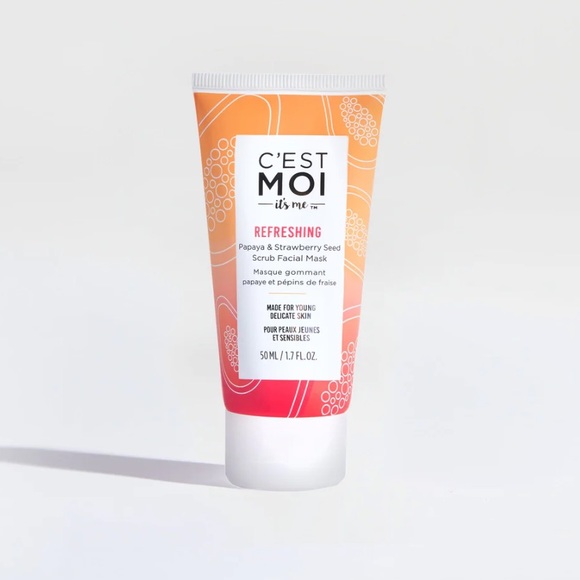 ⭐️Free bundled with 2+items⭐️Refreshing Papaya&Strawberry Seed Scrub Facial Mask - Picture 2 of 4